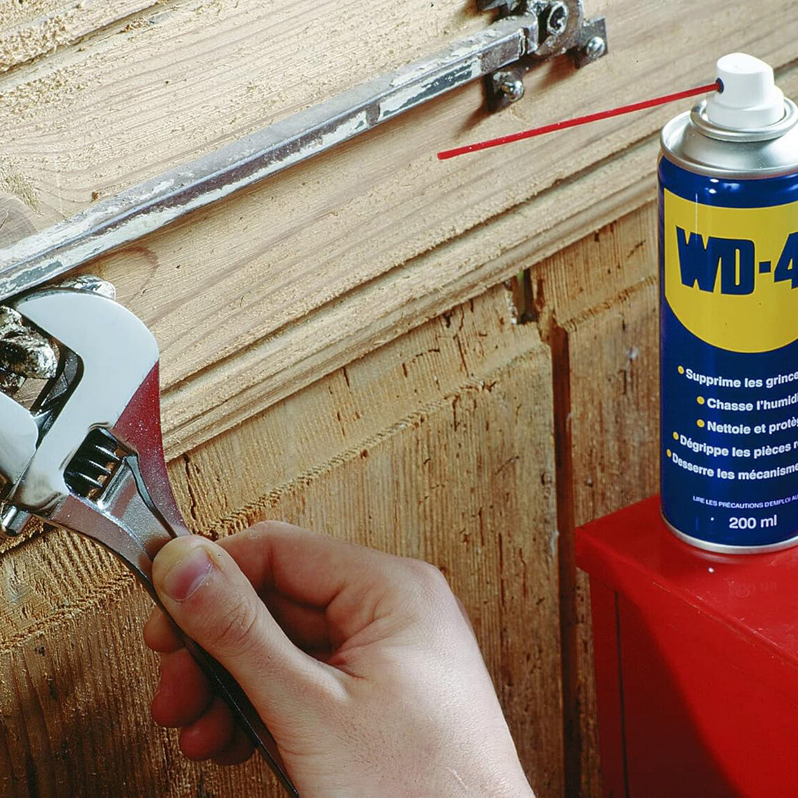    WD-40 Pas Sökücü Yağlayıcı ve Koruyucu 200 ml 