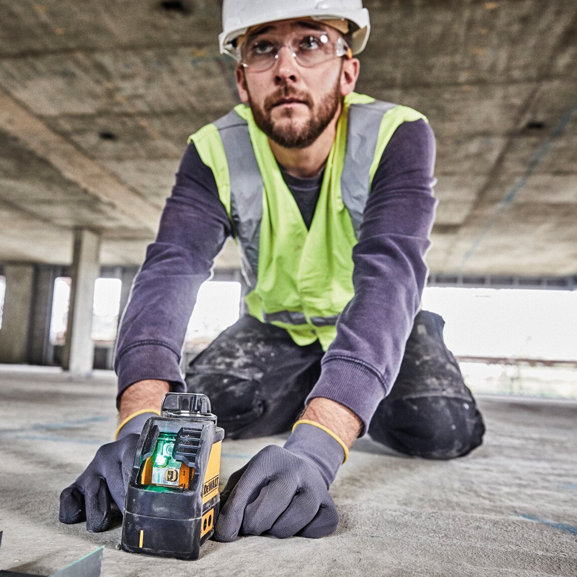    Dewalt DW088CG-XJ Yeşil Çizgi Otomatik Lazer Hizalama 