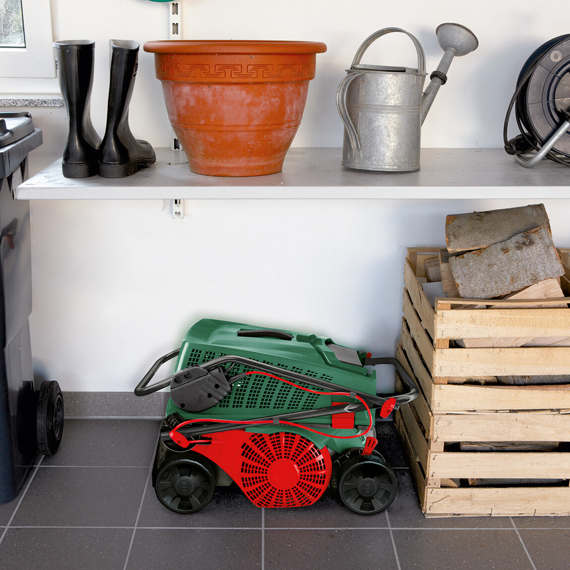    Bosch Universalrake 900 Elektrikli Çim Havalandırma Makinesi  