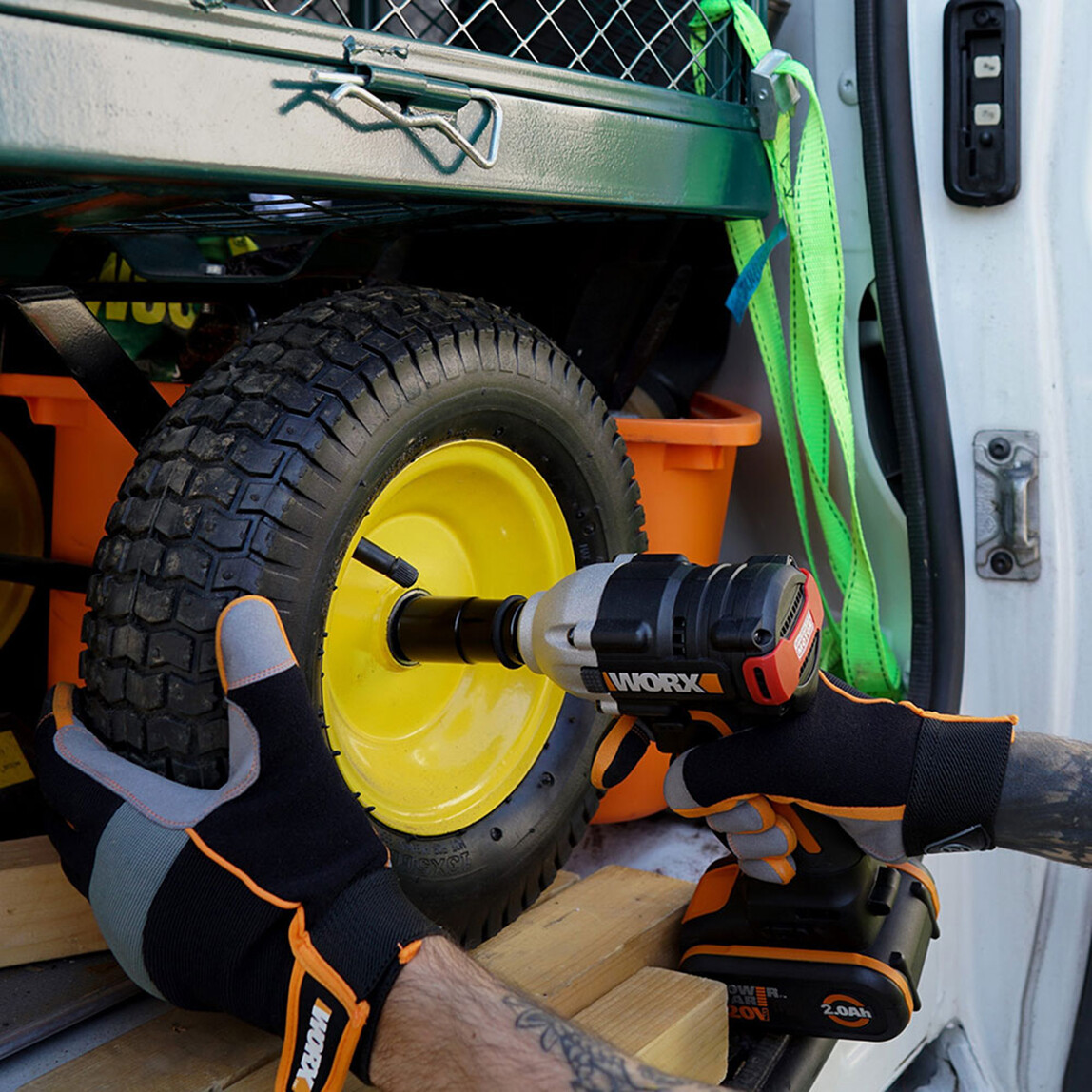    WORX WX272 20V - 2.0Ah Çift Akülü Şarjlı Kablosuz Vidalama   