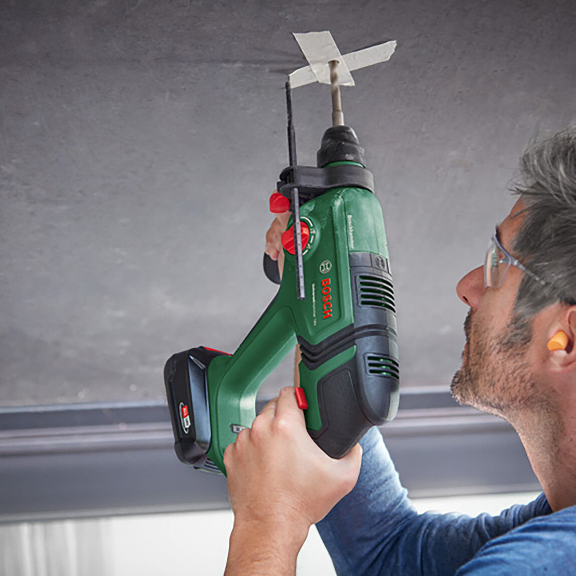    Bosch UniversalHammer 18V Akülü Kırıcı Delici -Solo (Akü ve Şarj Cihazı Dahil Değildir.) 